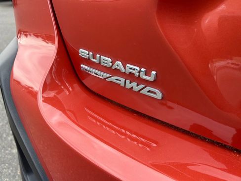Used 2024 Subaru Crosstrek 2.0i Premium w/ Crosstrek Mirror Package AWD/4WD image 32
