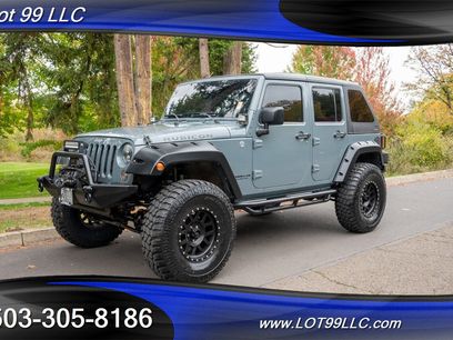 Used 2014 Jeep Wrangler Unlimited Rubicon w/ Connectivity Group