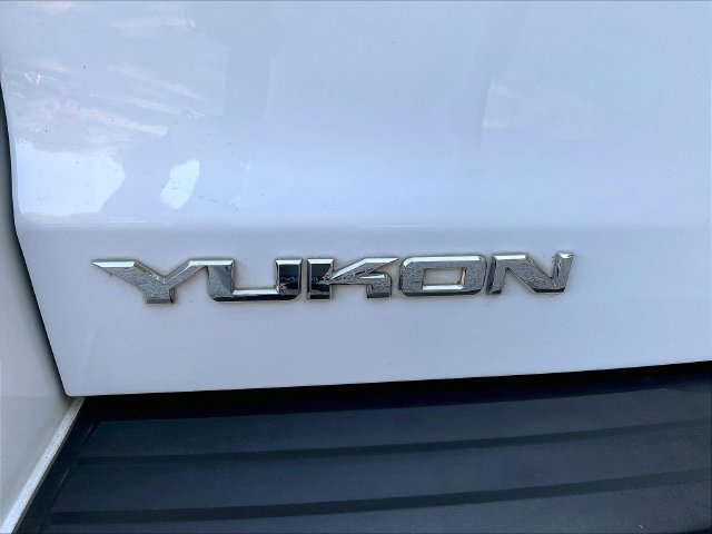 Used 2016 GMC Yukon SLT w/ Premium Edition AWD/4WD image 25