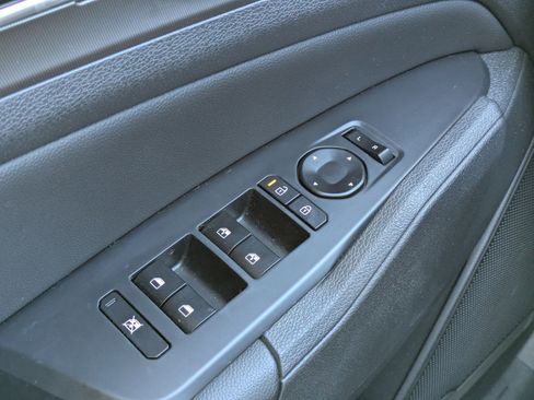 Certified 2026 Kia Sportage EX w/ EX Panorama Roof Package FWD image 20