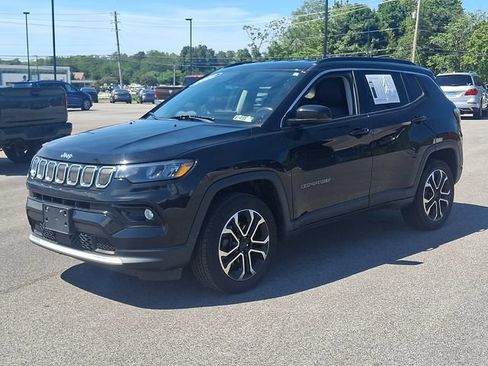 Used 2022 Jeep Compass Limited AWD/4WD image 9
