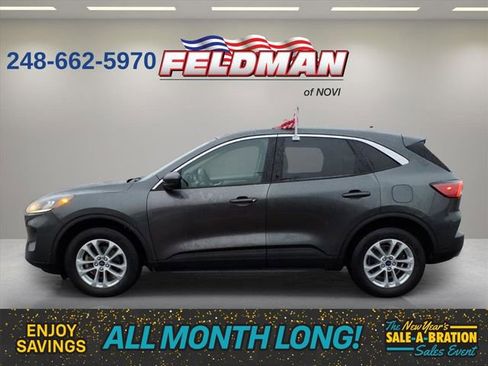 Used 2020 Ford Escape SE image 2