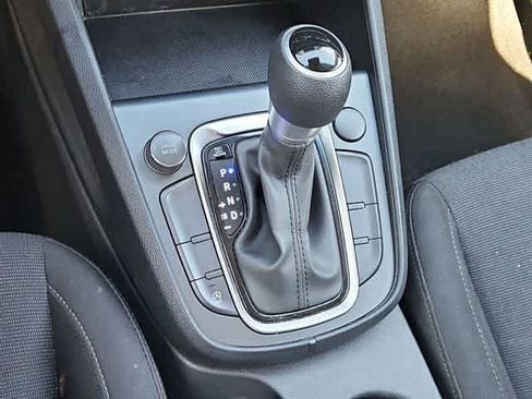 Certified 2022 Hyundai Kona SEL image 30