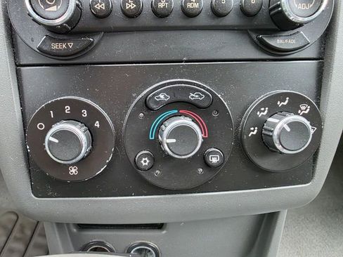 Used 2007 Chevrolet Malibu LS FWD image 23