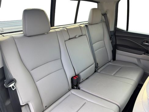 Used 2021 Honda Ridgeline RTL-E image 18