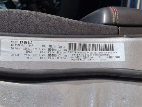 Used 2018 Dodge Durango R/T image 29