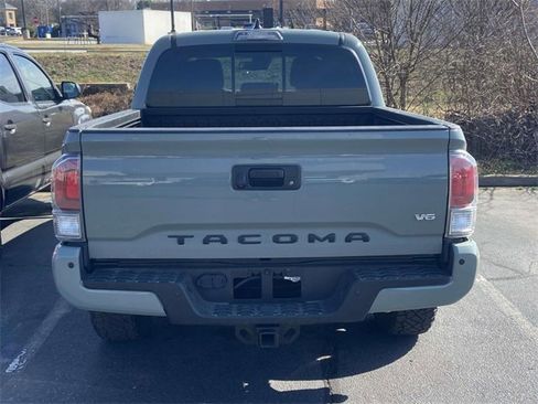 Used 2023 Toyota Tacoma TRD Sport w/ Advanced Technology Package image 4