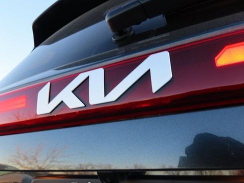 New 2026 Kia Seltos EX AWD/4WD image 17