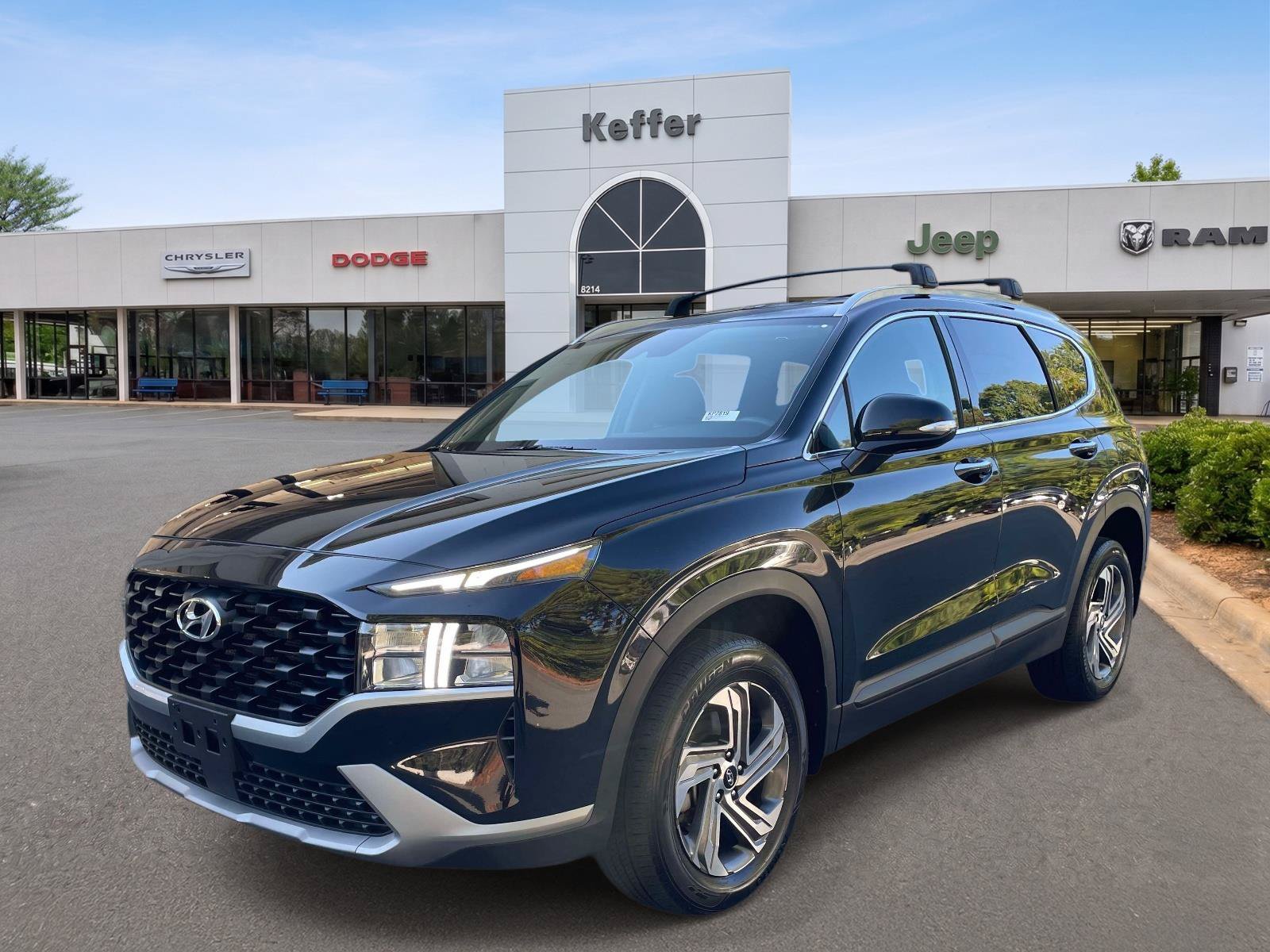 Used 2023 Hyundai Santa Fe SEL AWD/4WD image 1