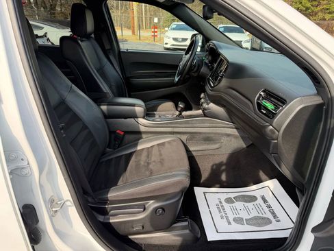 Used 2022 Dodge Durango GT RWD image 17