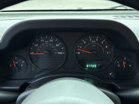 Used 2007 Jeep Wrangler X image 17