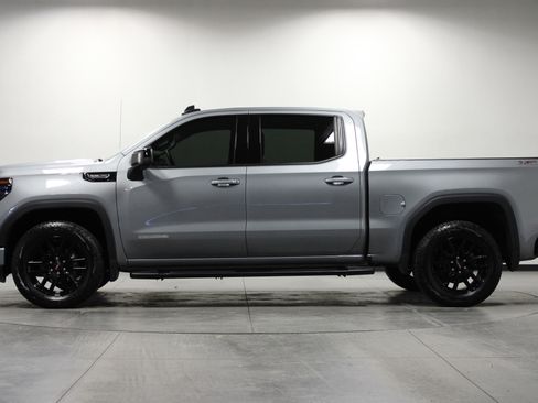 Used 2025 GMC Sierra 1500 Elevation w/ Elevation Premium Package image 7