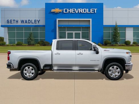 Used 2022 Chevrolet Silverado 2500 LTZ AWD/4WD image 8