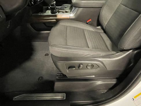 Used 2024 Chevrolet Silverado 1500 LT Trail Boss image 25