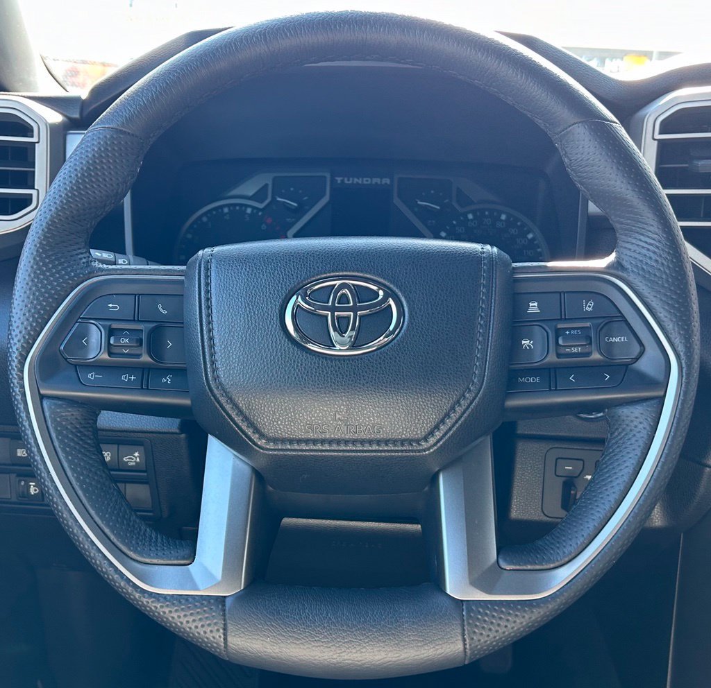 Certified 2025 Toyota Tundra SR5 w/ SR5 Premium Package AWD/4WD image 20