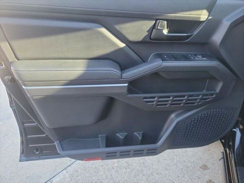 Certified 2025 Toyota Tacoma SR5 image 15