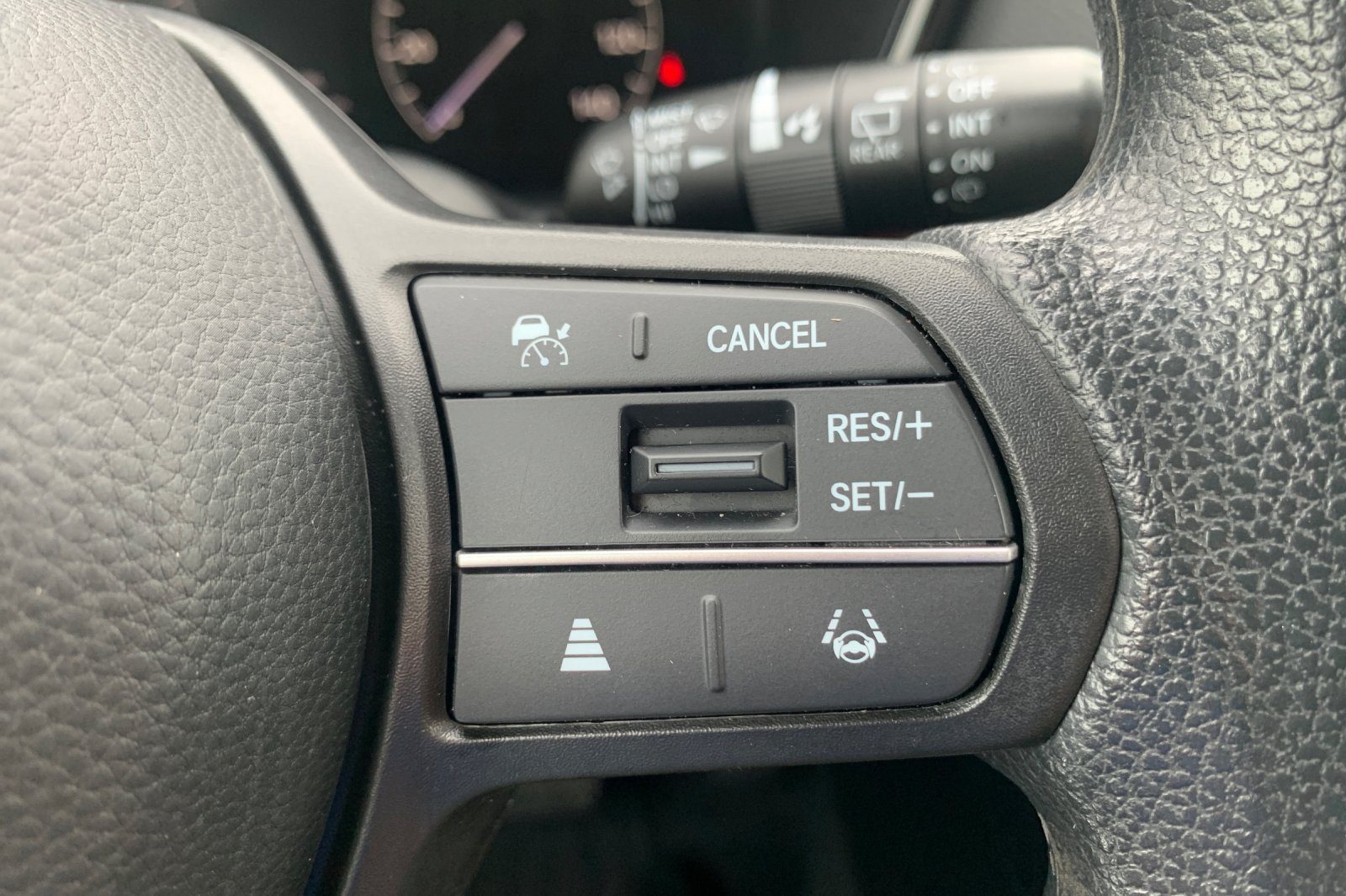 Used 2024 Honda CR-V EX image 30