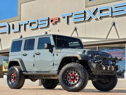 Used 2014 Jeep Wrangler Unlimited Rubicon w/ Dual Top Group