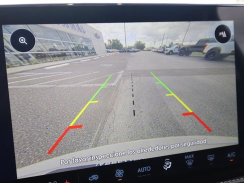 Used 2024 Lincoln Corsair FWD image 4