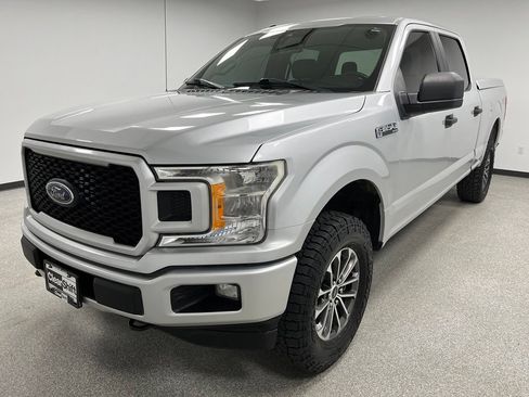 Used 2019 Ford F150 XL w/ Equipment Group 101A Mid AWD/4WD image 4