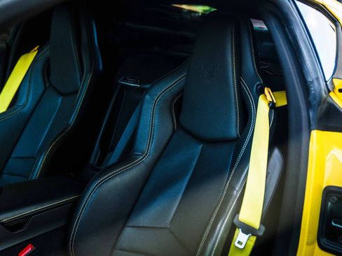 Used 2025 Chevrolet Corvette Z06 RWD image 22