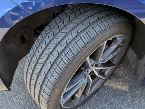 Used 2020 BMW 330i Sedan w/ Convenience Package image 12