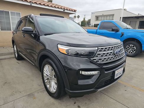 Used 2020 Ford Explorer Limited w/ Class III Trailer Tow Package AWD/4WD image 2