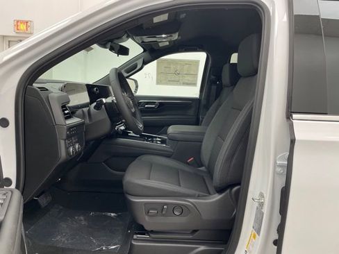 New 2026 Chevrolet Tahoe LS image 8