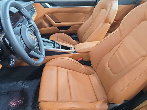 Certified 2026 Porsche 911 Targa 4 GTS AWD/4WD image 5