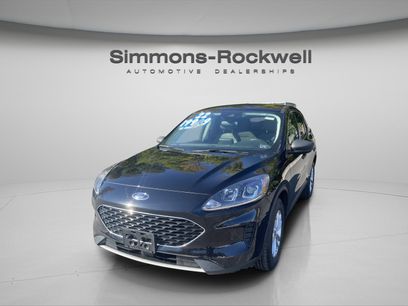 Used 2022 Ford Escape SE