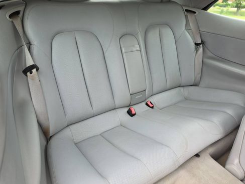 Used 2000 Mercedes-Benz CLK 320 Cabriolet image 20