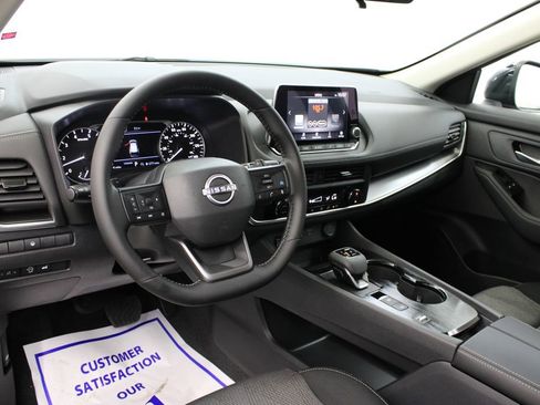 New 2026 Nissan Rogue SV FWD image 14