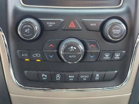 Used 2017 Jeep Grand Cherokee Laredo w/ Quick Order Package 2BE image 12