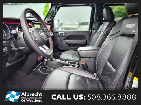 Used 2019 Jeep Wrangler Unlimited Rubicon AWD/4WD image 17