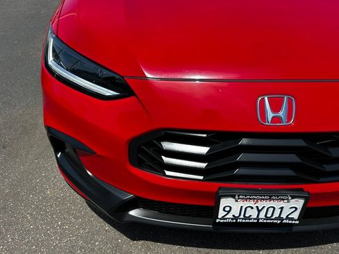 Certified 2024 Honda HR-V Sport image 4