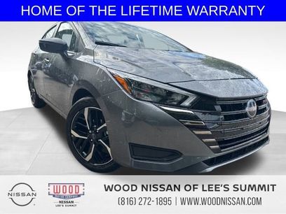 New 2025 Nissan Versa SR w/ Trunk Package