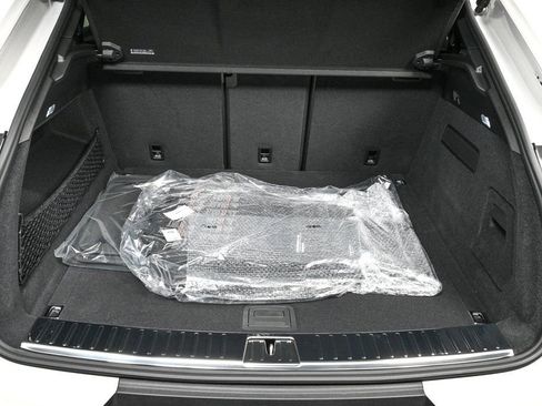 Used 2026 Porsche Cayenne Coupe AWD/4WD image 32