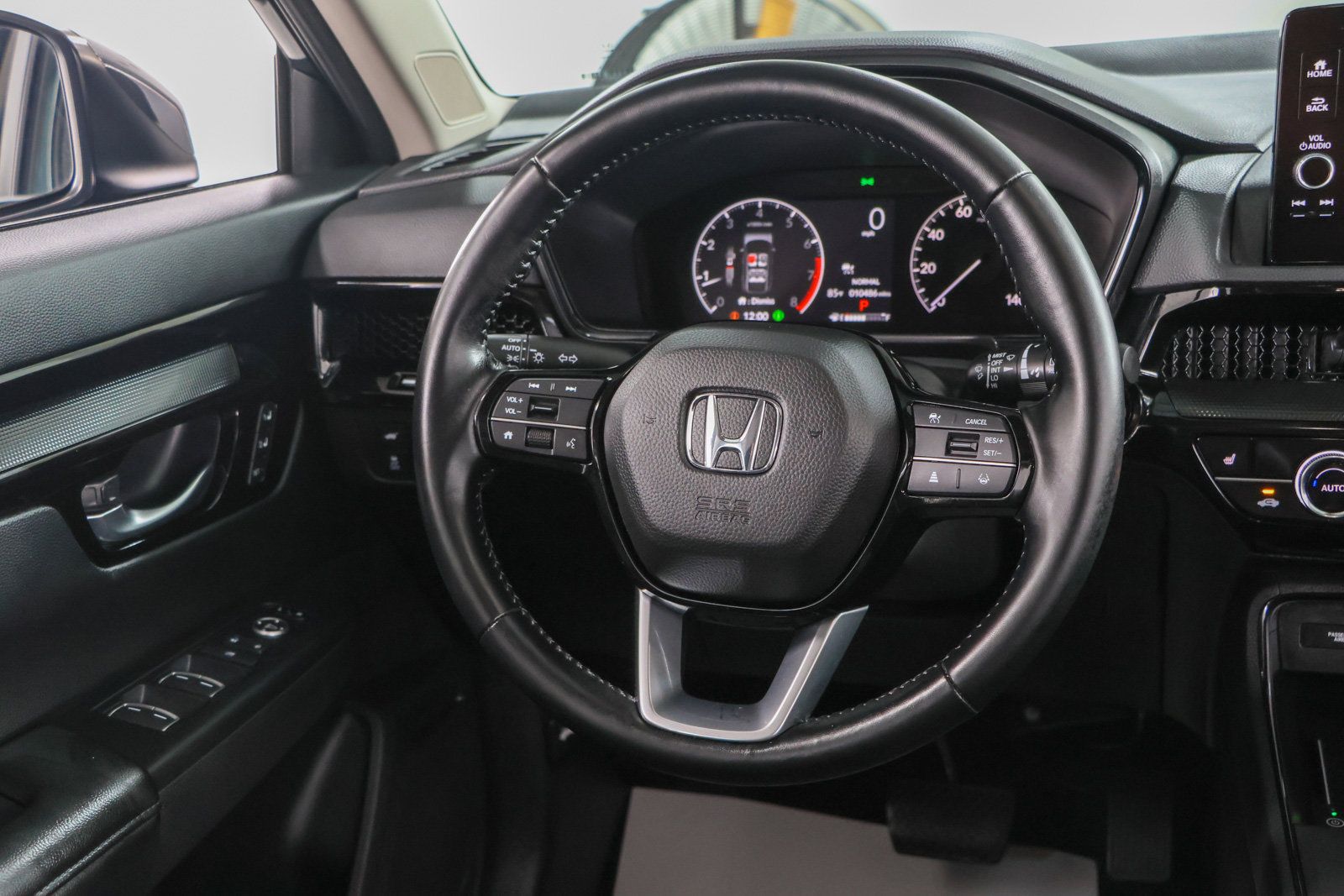 Used 2025 Honda CR-V EX-L image 12