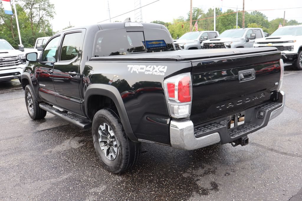 Used 2020 Toyota Tacoma TRD Off-Road AWD/4WD image 3