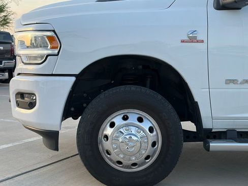 Used 2024 RAM 3500 Laramie w/ Sport Appearance Package image 5