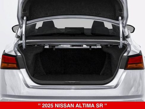 New 2025 Nissan Altima 2.5 SR FWD image 10