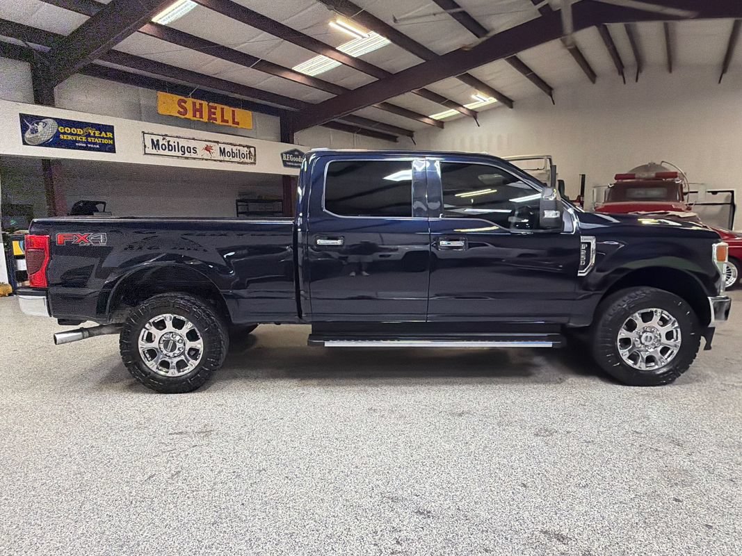 Used 2022 Ford F250 Lariat w/ Lariat Ultimate Package AWD/4WD image 9
