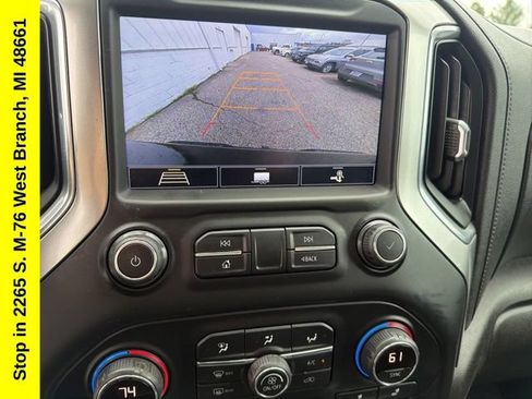 Used 2020 Chevrolet Silverado 1500 LT Trail Boss AWD/4WD image 17