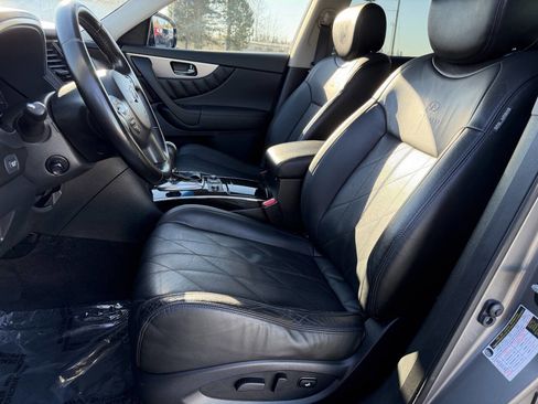 Used 2011 INFINITI FX35 AWD w/ Premium Pkg image 15