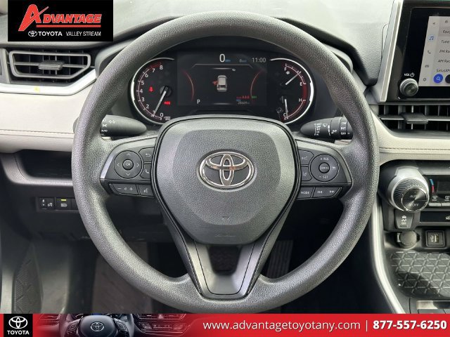 Certified 2025 Toyota RAV4 XLE AWD/4WD image 18