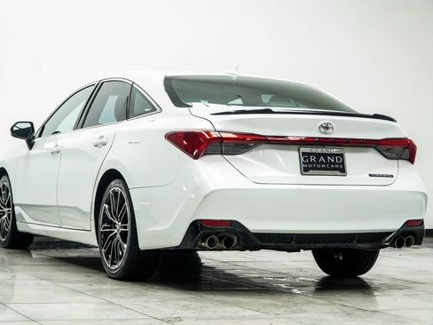 Used 2020 Toyota Avalon Touring w/ All Weather Liner Package FWD image 11