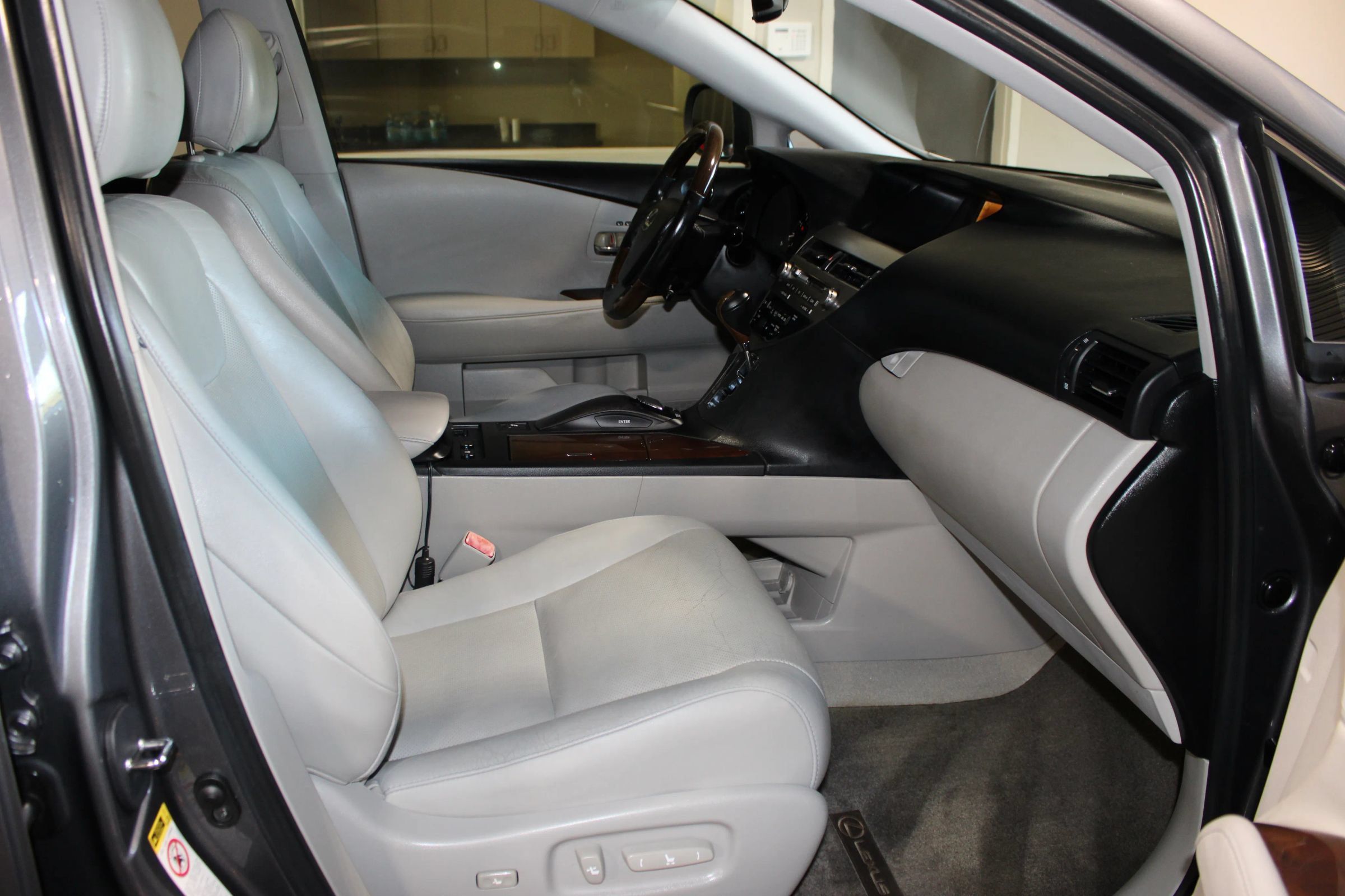 Used 2012 Lexus RX 350 FWD w/ Premium Pkg image 31