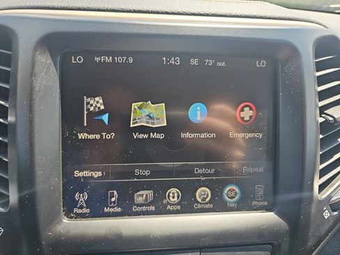 Certified 2017 Jeep Cherokee Limited AWD/4WD image 21