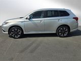 Used 2018 Mitsubishi Outlander SEL image 2