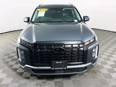 Used 2024 Hyundai Palisade Limited image 2